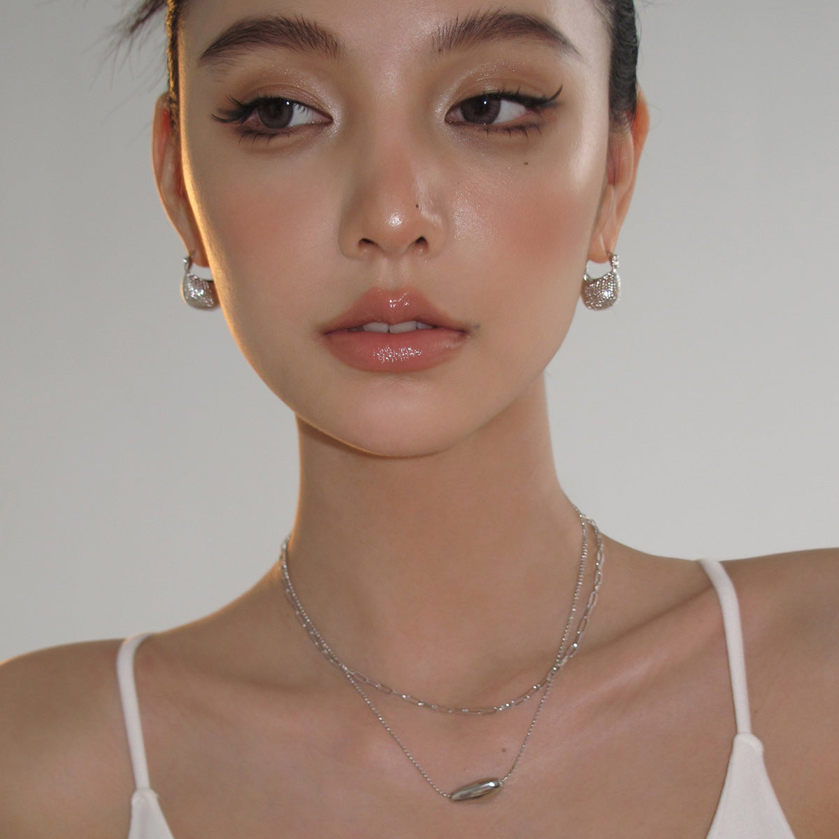 AUKIYUKI Unique Woven Pouch Three-Dimensional Ear Clip Women's Earrings