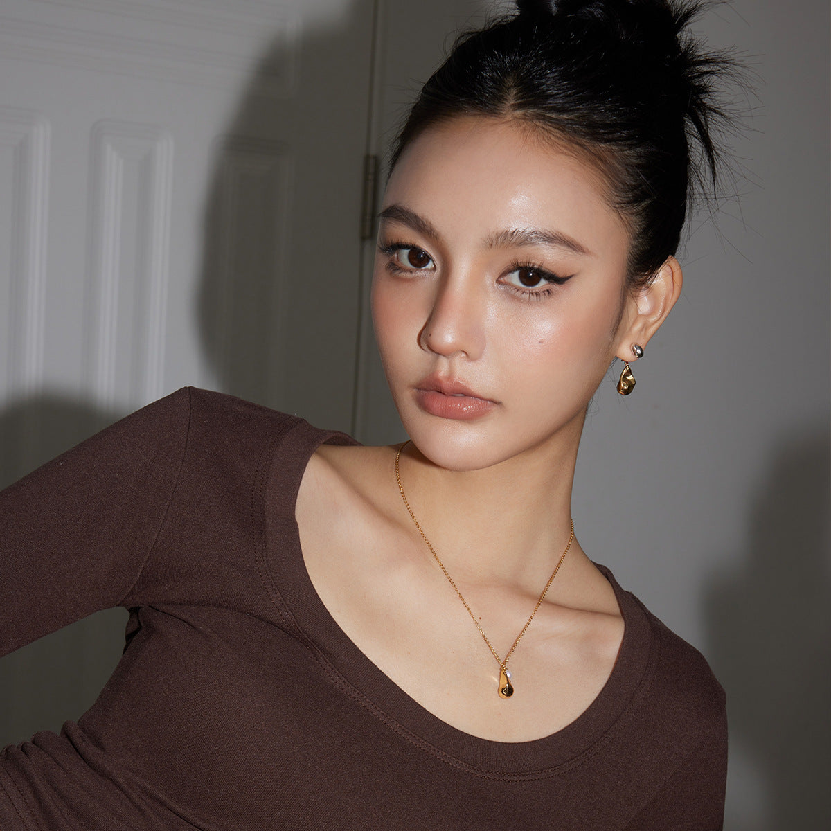 Dual-Wear French Commuter Color Matching Water Drop Earrings