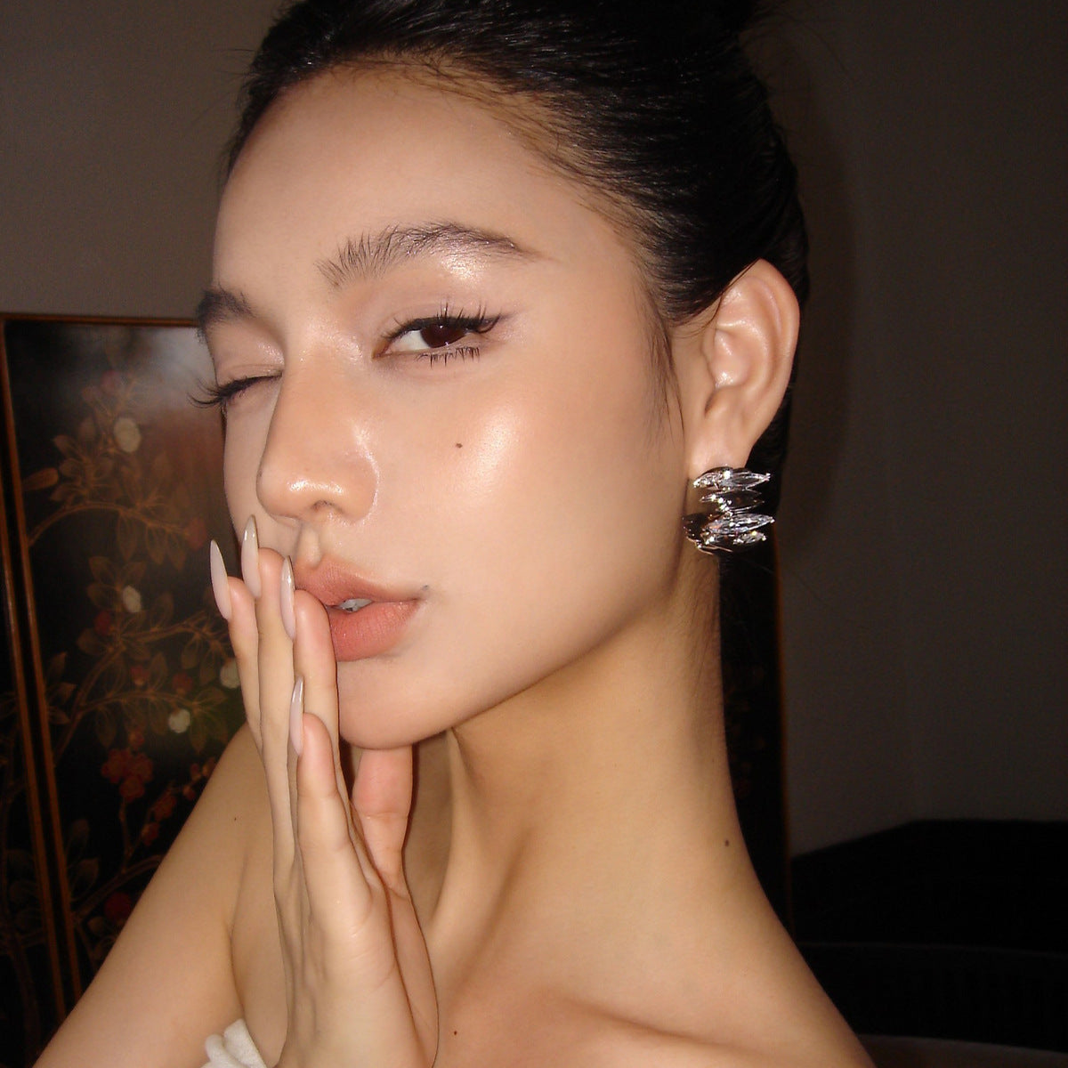 AUKIYUKI Irregular Horse Eye Ring Zircon C Ring Earrings Female Exaggerated Unique Niche Design Stud Earrings