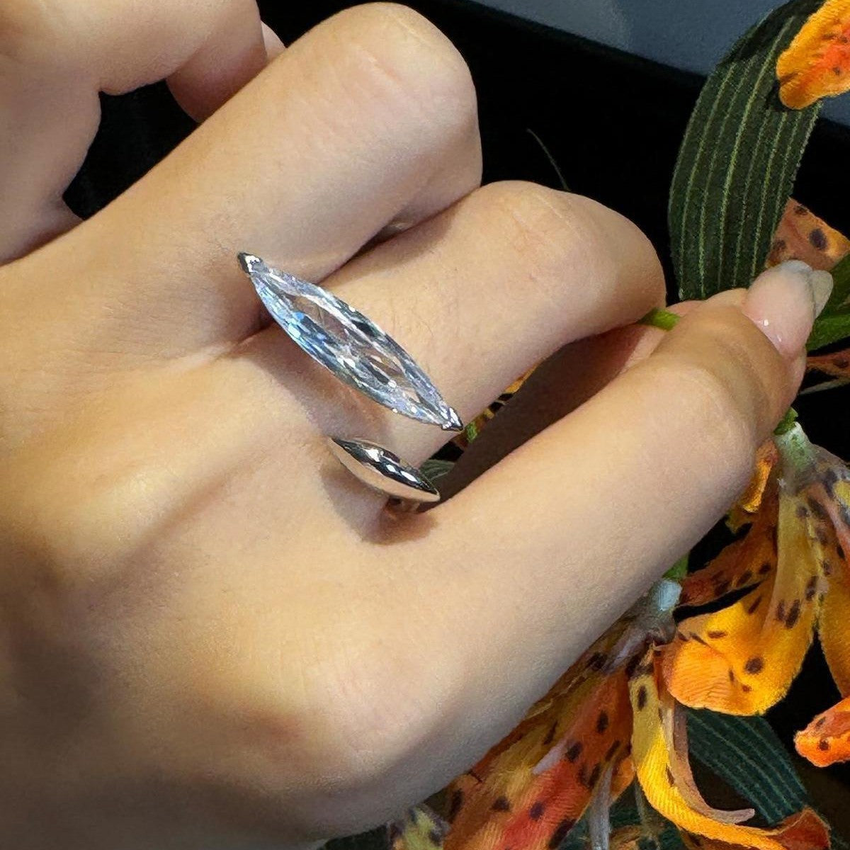 Horse Eye Open-End Zircon Ring Female Popular Unique Clear Cold Wind Ring